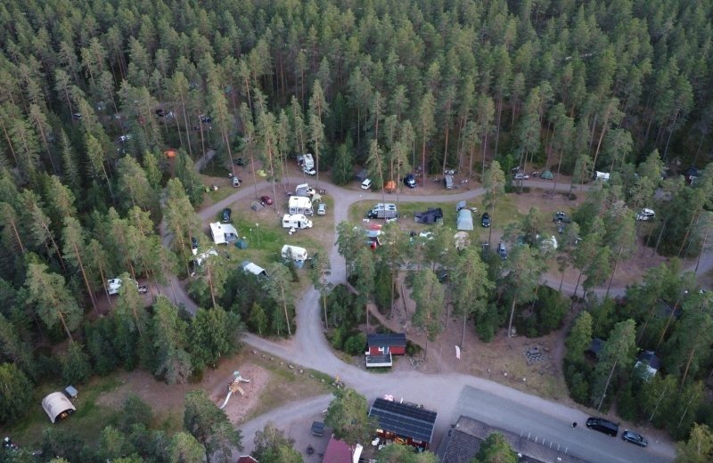 Foto drone camping